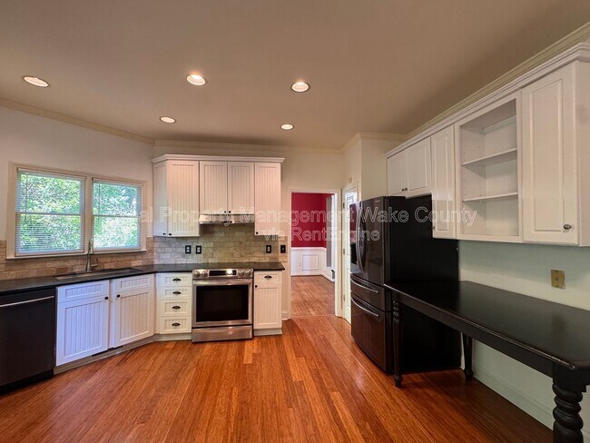 Building Photo - 102 Powder Mill Ct