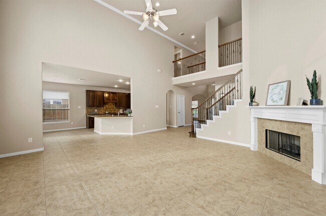Building Photo - 10907 Lombardia Ct