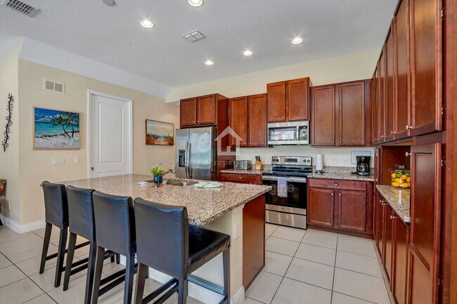 Building Photo - 317 Captiva Dr