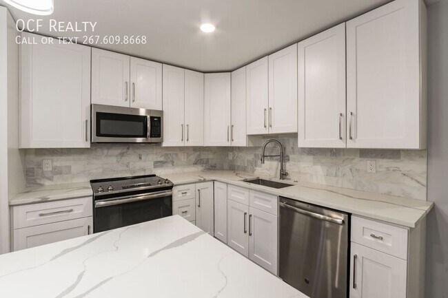 Building Photo - 751 N 20th St