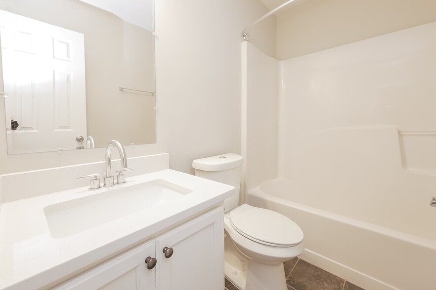 Building Photo - 578 Jake Trail