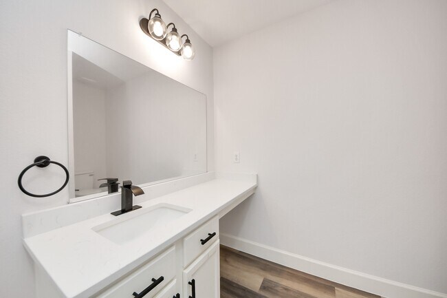 Building Photo - 7826 Maverick Trace Ln