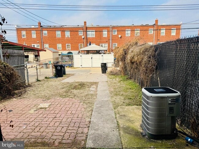 Building Photo - 8134 Mid Haven Rd