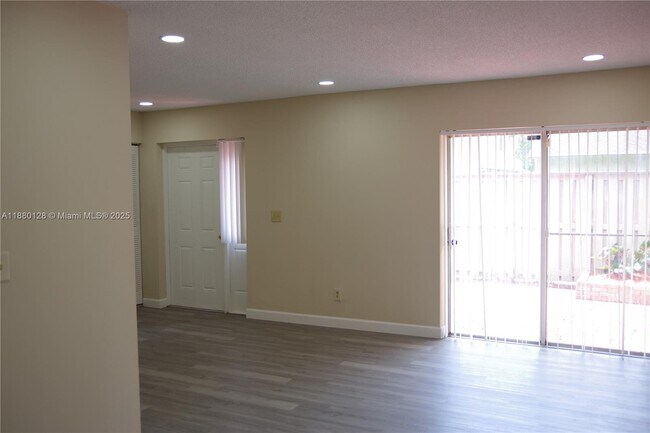 Building Photo - 2113 NW 59th Terrace