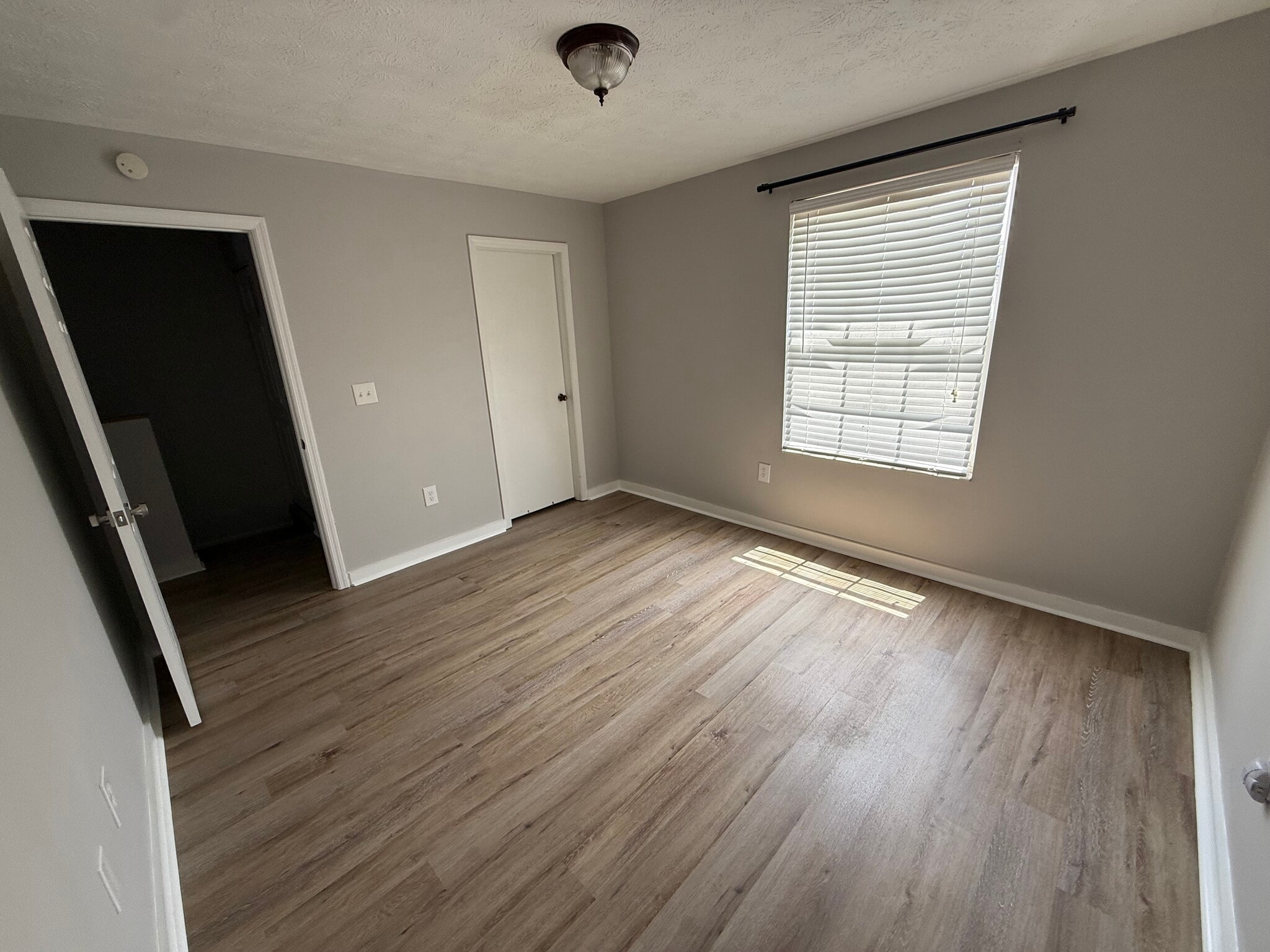 Guest Bedroom - 5201 Atlantic Blvd