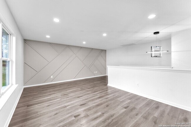 Building Photo - 8030 Bluewater Cove