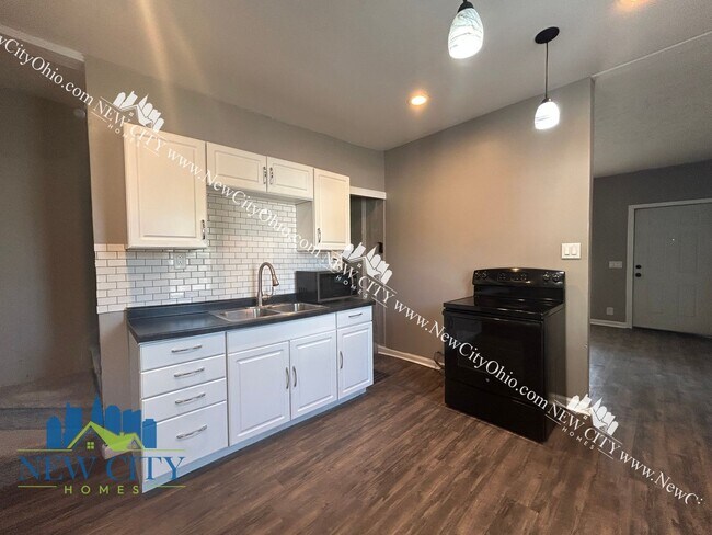 Building Photo - 1020-1026 Cable Avenue, Columbus, OH 43222