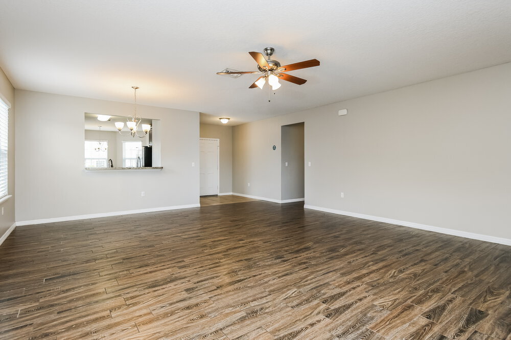 Building Photo - 5025 Brenton Manor Ave