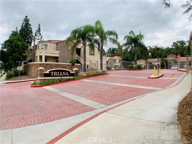 Building Photo - 1027 Vista Del Cerro Dr