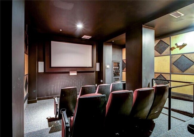 Building Photo - 800 Peachtree St NE