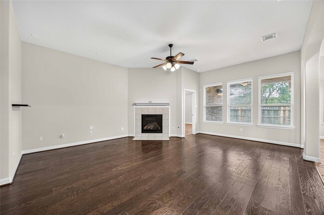 Building Photo - 28907 Crested Butte Dr