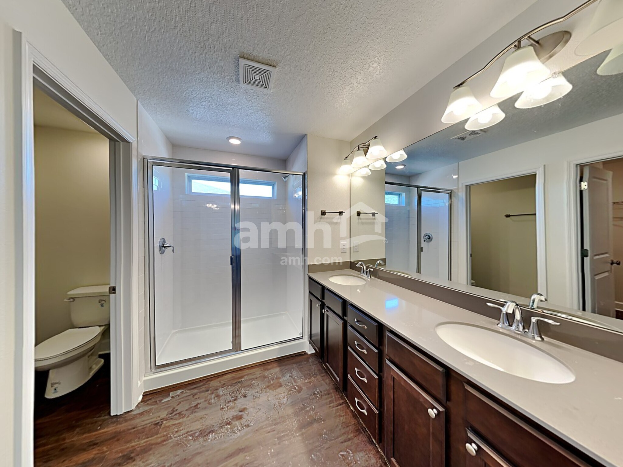 Building Photo - 2214 Saffron Walden Dr