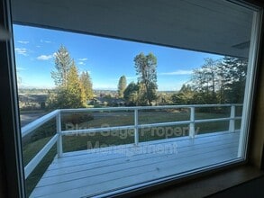 Building Photo - 421 Reservoir Rd