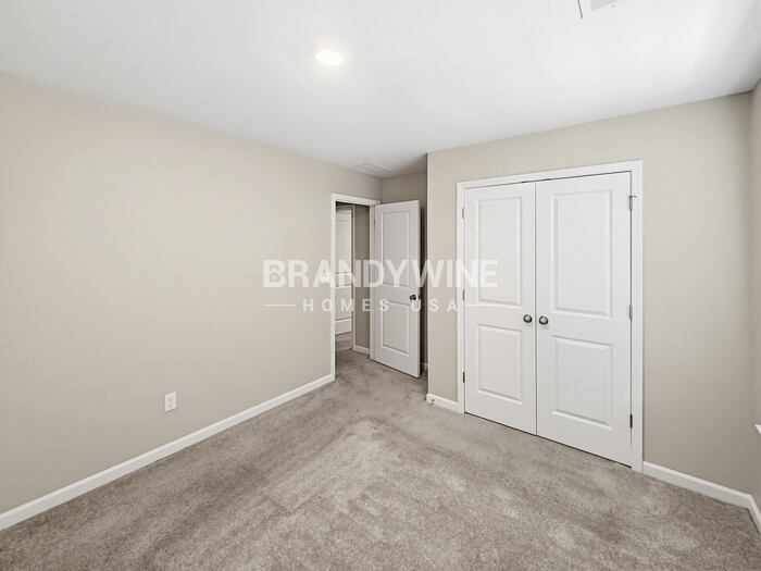 Building Photo - 680 Friesland Dr
