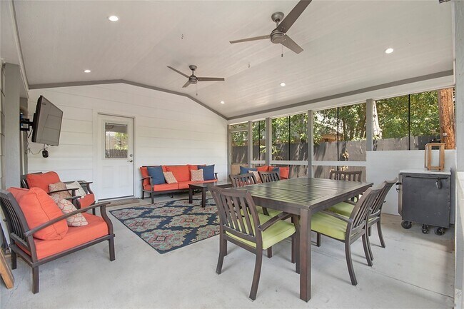 Building Photo - 3512 Colgate Ln
