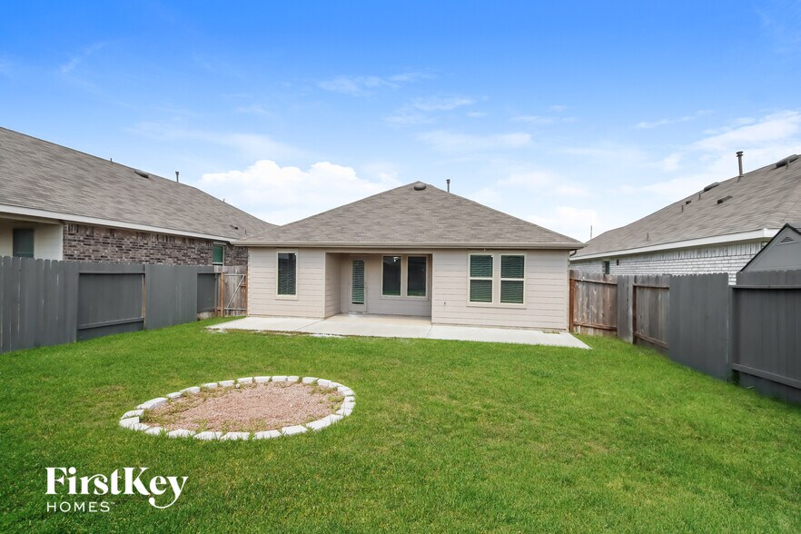 Building Photo - 18286 Eaton Mill Dr