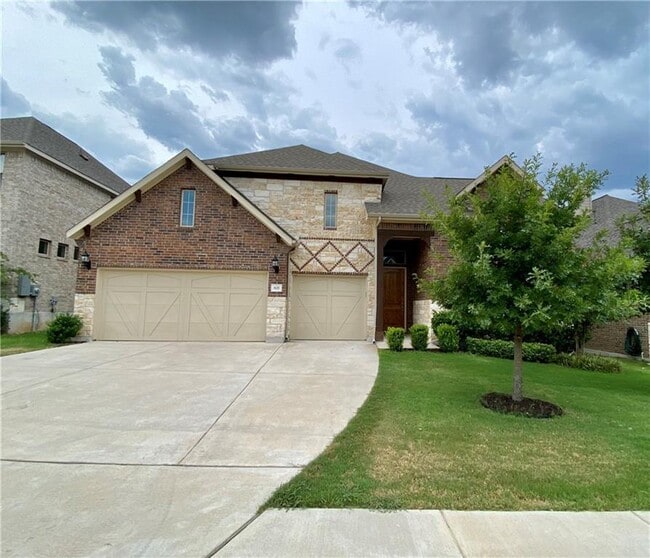 Building Photo - 821 Richardson Ln