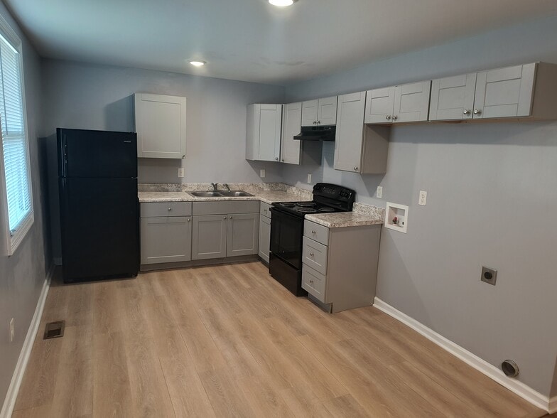 Building Photo - 4563 Brooke Valley Dr