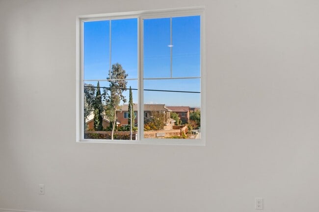 Building Photo - 16435 Globetrotter Ave