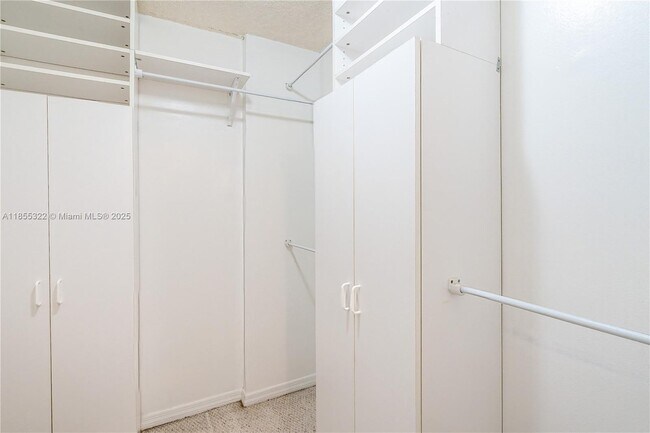 Building Photo - 3031 N Ocean Blvd