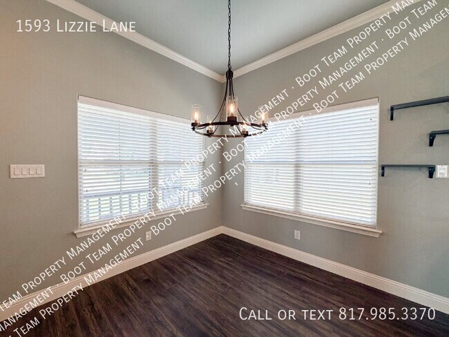 Building Photo - 1593 Lizzie Ln