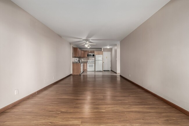 Building Photo - Wonderful One bed / One bath for rent in a...