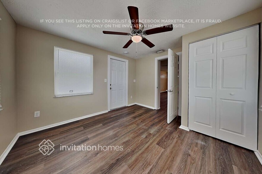Building Photo - 3910 Beechwood Dr