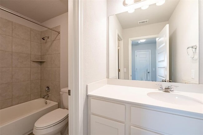 Building Photo - 13503 Lansdale Cove