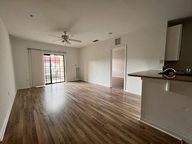 Building Photo - 5550 E Michigan St