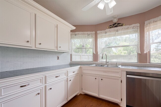 Building Photo - 1103 Cheyenne Meadows Dr