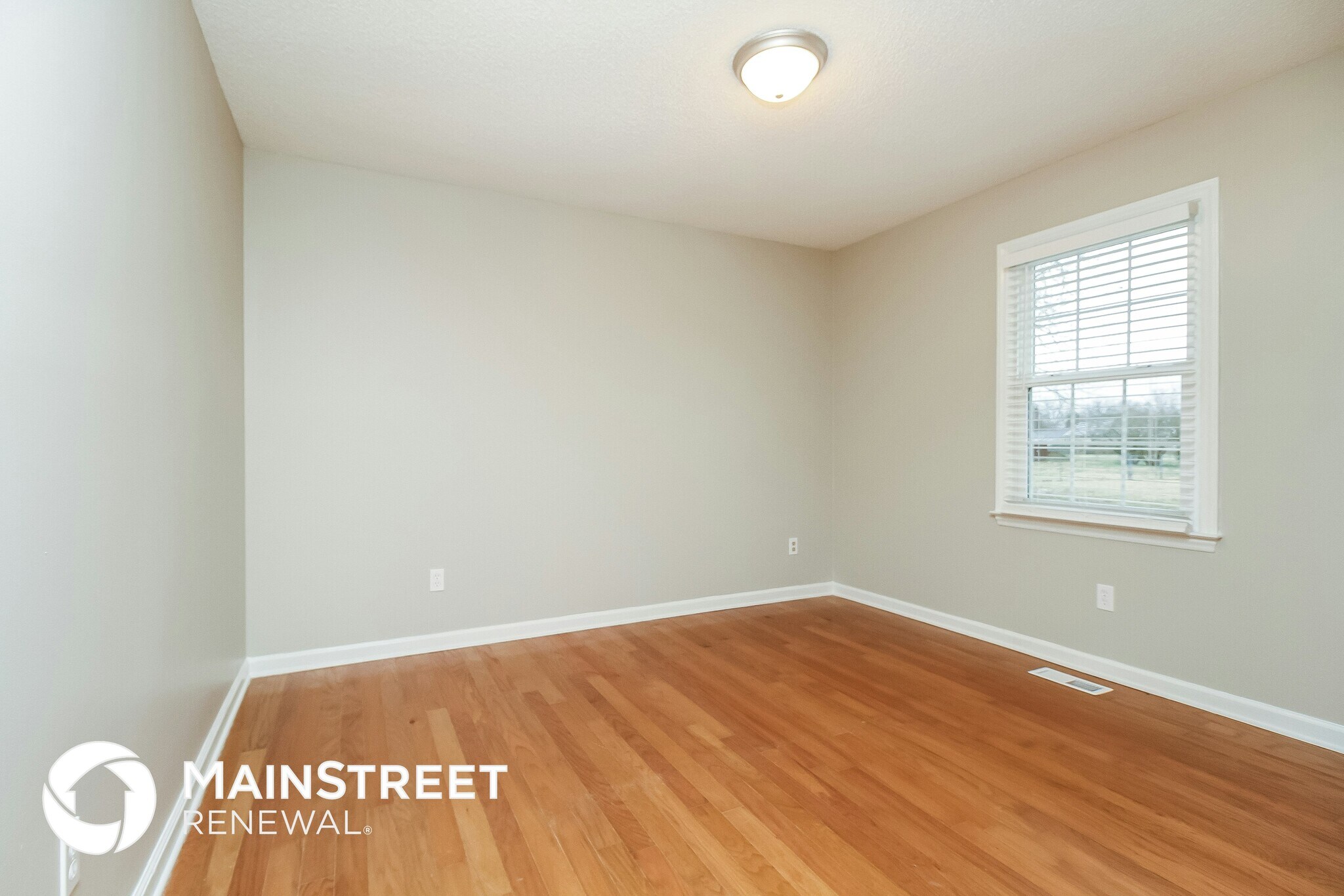 Building Photo - 1816 Holloway Cir