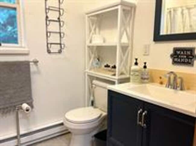 Building Photo - 3BR/2BA Mountain Home – 3–6 Month Lease in...