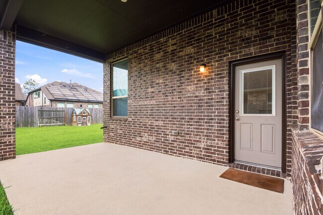 Building Photo - 16875 Olympic National Dr