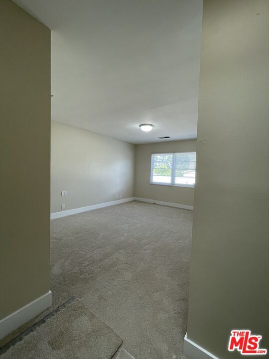 Building Photo - 5048 Enfield Ave