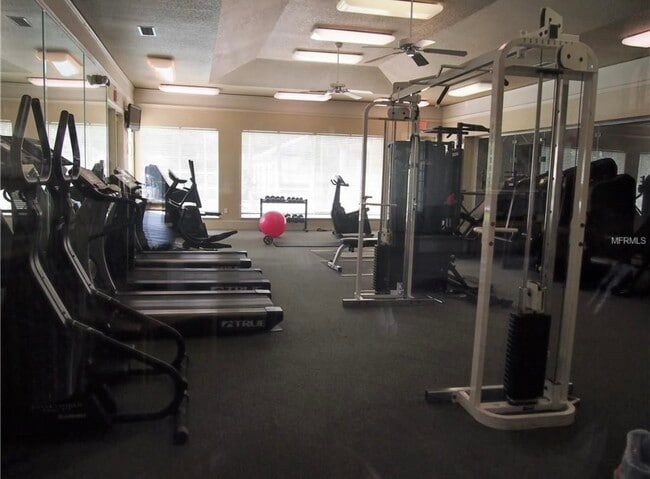 Building Photo - 17112 Carrington Park Dr