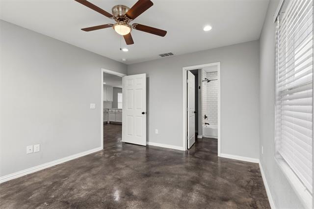 Building Photo - 933 Rice St