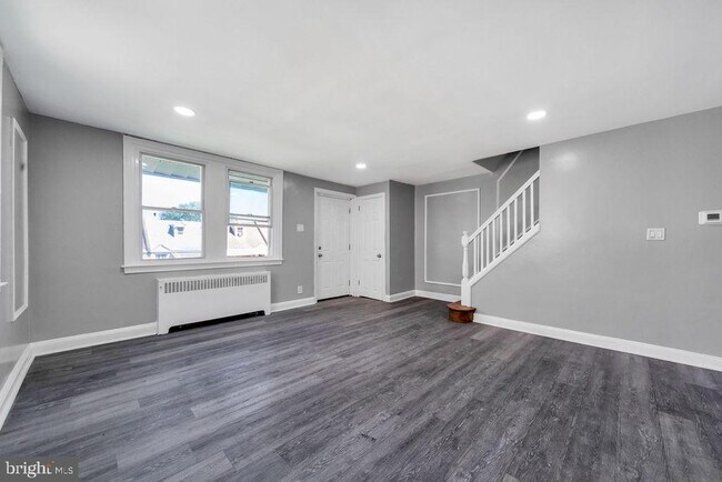 Building Photo - 524 Wiltshire Rd