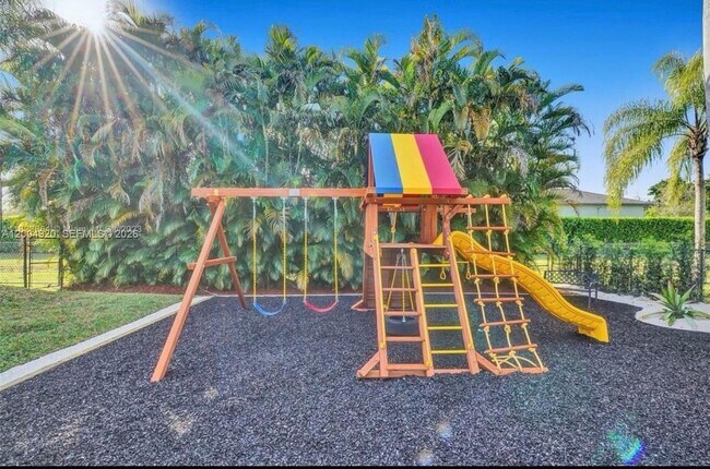 Building Photo - 11400 NW 7th St