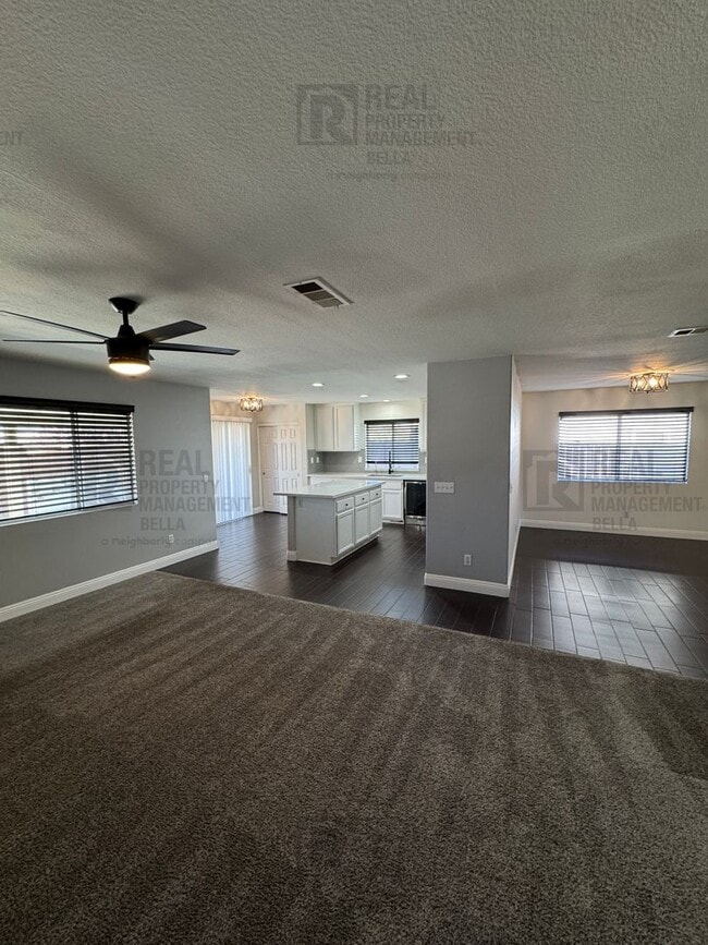 Building Photo - 23694 Canyon Heights Dr