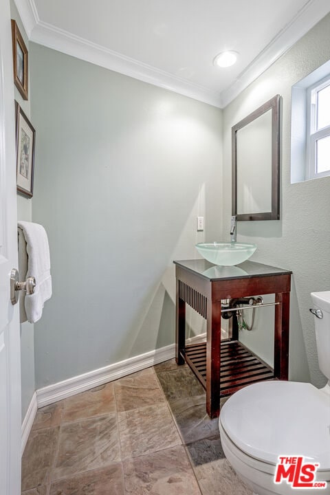 Building Photo - 318 26th St