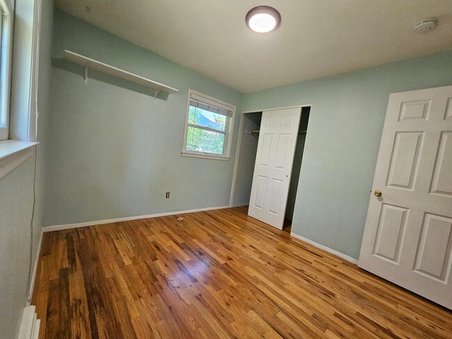 Building Photo - Spacious SE Denver Ranch - Virginia Villag...