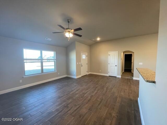 Building Photo - 2104 S Greystone Square