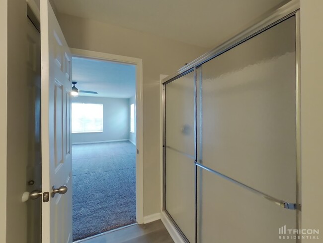 Building Photo - 639 Geronimo Dr