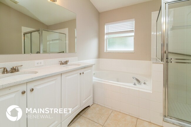 Building Photo - 4142 Boca Woods Dr