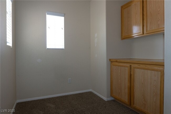 Building Photo - 5258 Cedar Bridge Ct