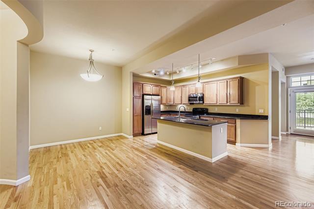 Building Photo - 7865 Vallagio Ln