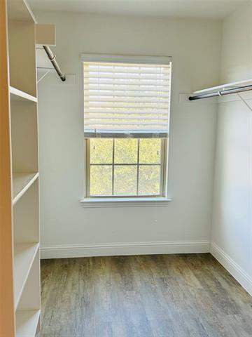 Building Photo - 2681 Chambers Dr