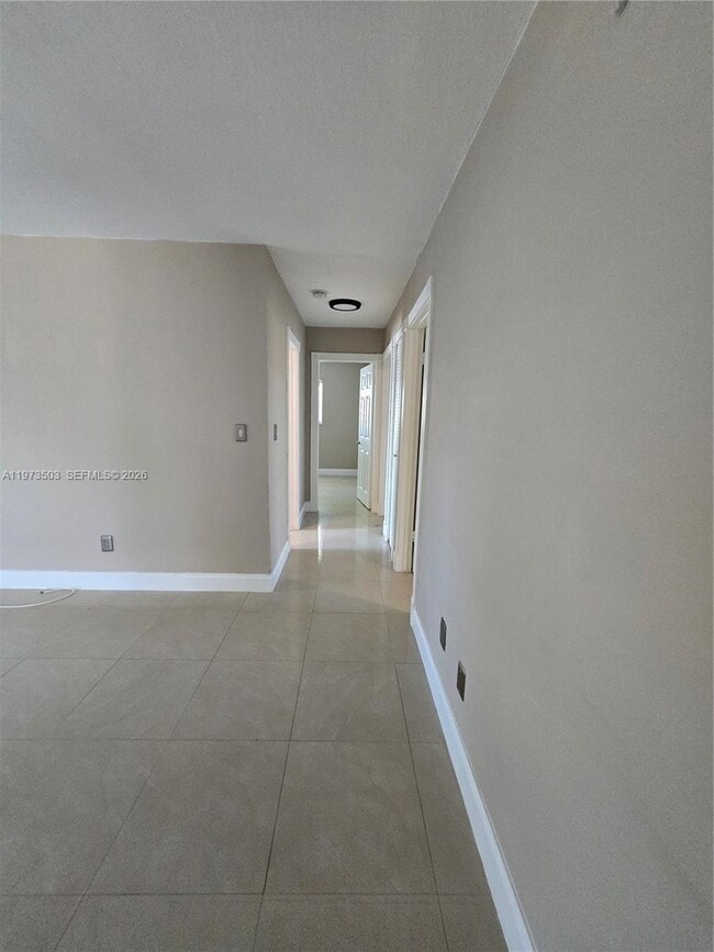 Building Photo - 10805 SW 165th Terrace