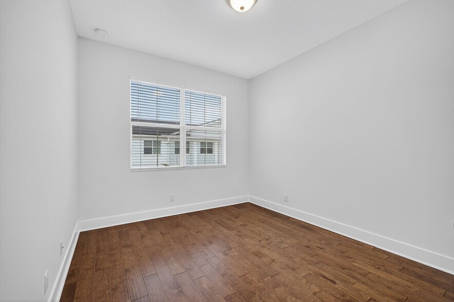 Building Photo - 7089 Edison Pl