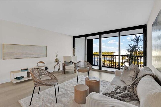 Building Photo - 4748 S Ocean Blvd